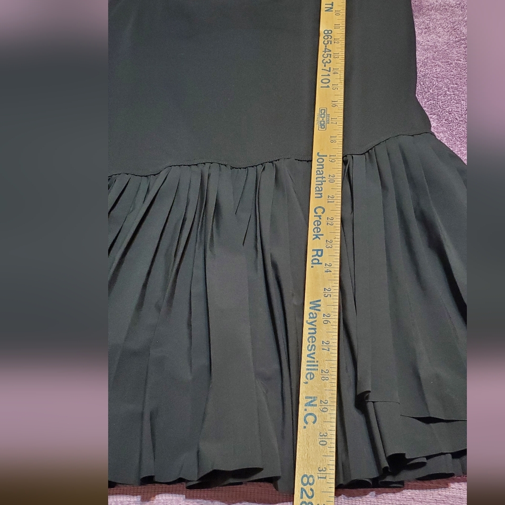 Aerie Black Mini Dress Pleated Bottom Half And Built In Shorts Underneath Sz XL - Picture 7 of 8